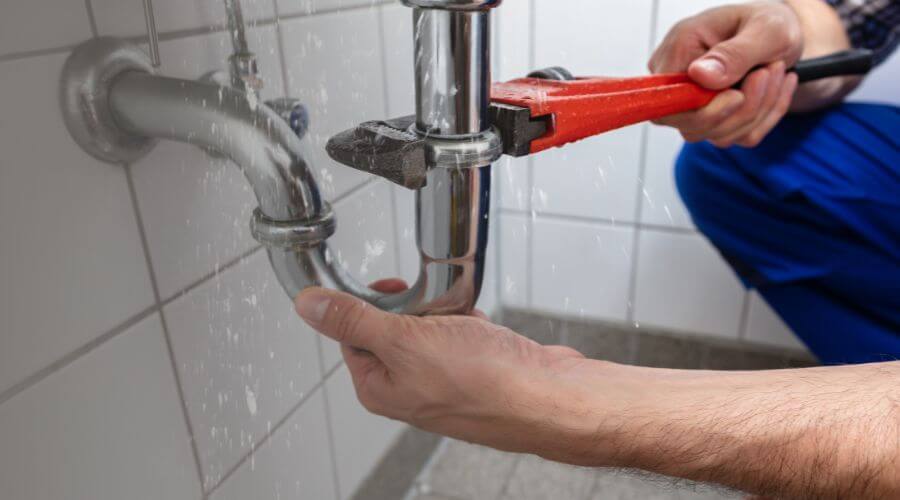 Local annual plumbing maintenance in Robstown, TX
